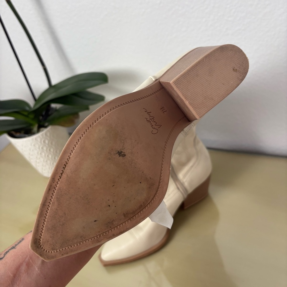 White Western Boots - Picture 5 of 5